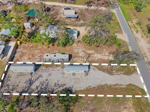 606 Second Ave, Steinhatchee, FL 32359