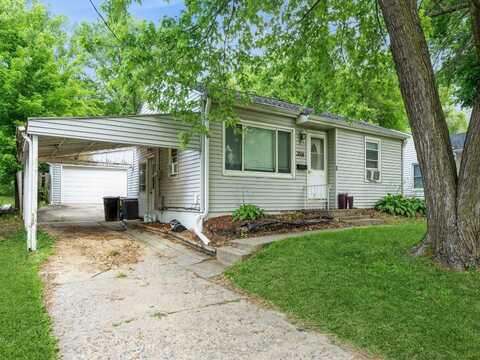3504 27th Street, Des Moines, IA 50310