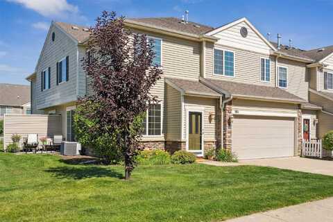 581 85th Street, West Des Moines, IA 50266
