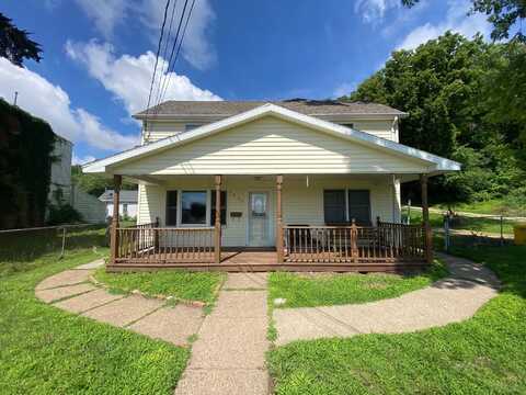 2635 Rhomberg, Dubuque, IA 52001