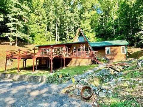 123 Lakeview Village Lane, Prestonsburg, KY 41653