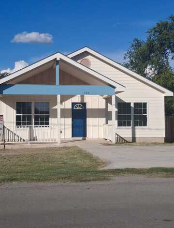 532 Camp Street, Uvalde, TX 78801