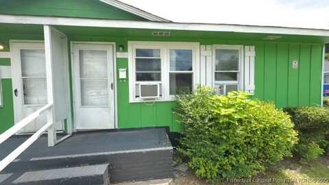 416 Lake Avenue, Spring Lake, NC 28390