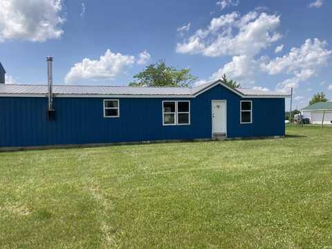 6880 N Meridian Road, Uniondale, IN 46791