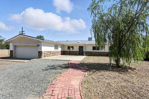 105 ORTEGA Road NE, Albuquerque, NM 87113