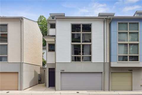 1385 Stirling Circle NW, Atlanta, GA 30318