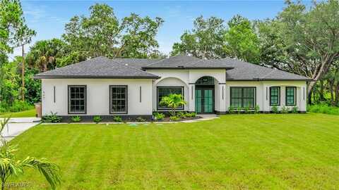 407 Washington Avenue, Lehigh Acres, FL 33972