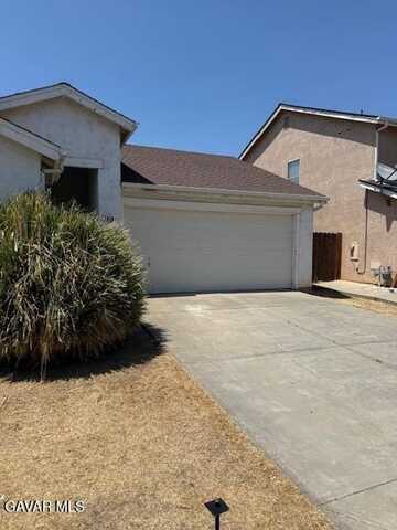 1019 Sparrow Hawk Lane, Patterson, CA 95363