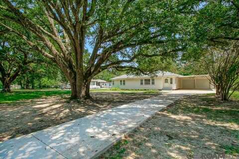 11824 Newsom Dr, Baton Rouge, LA 70811