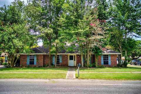 5745 Estelle Dr, Saint George, LA 70817