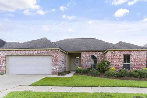 6526 Cameren Oaks Dr, Baton Rouge, LA 70817