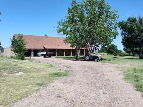 1100 S River Road, Lakin, KS 67860