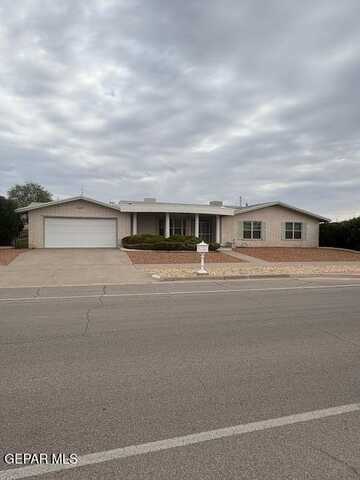 10700 Janway Drive, El Paso, TX 79935