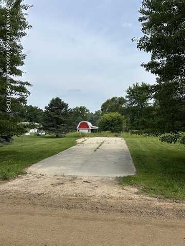 5101 E Cutler Road, Bath, MI 48808