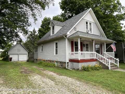 126 East Street, Olivet, MI 49076