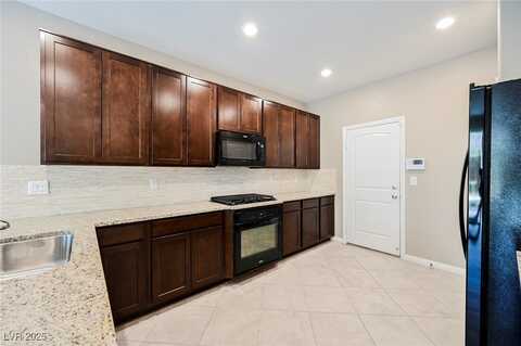 7104 Blissful Peak Street, North Las Vegas, NV 89084