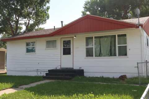 104 1st St, Glendive, MT 59330