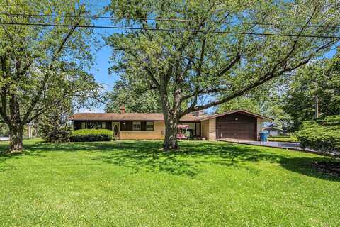 12109 White Oak Drive, Crown Point, IN 46307