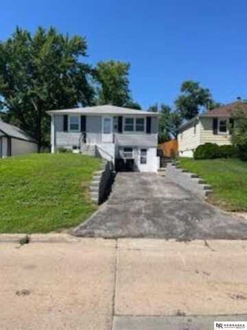 6524 Charles Street, Omaha, NE 68132
