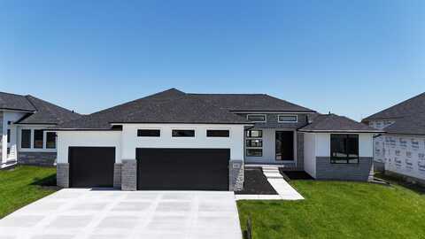 5425 N 212 Street, Elkhorn, NE 68022