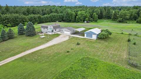 20190 6 Mile Road, Reed City, MI 49677