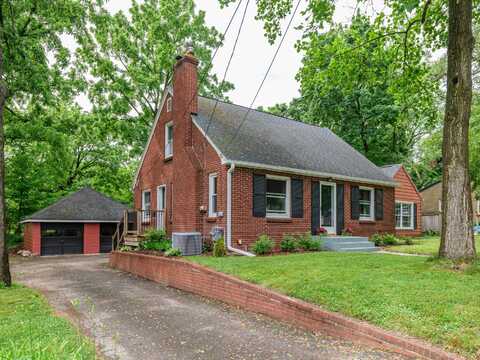 917 Clover Street, Kalamazoo, MI 49008