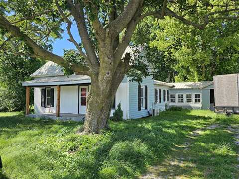 309 E Carnes Street, Wheaton, MO 64874