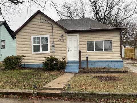 2254 N Travis Avenue, Springfield, MO 65803