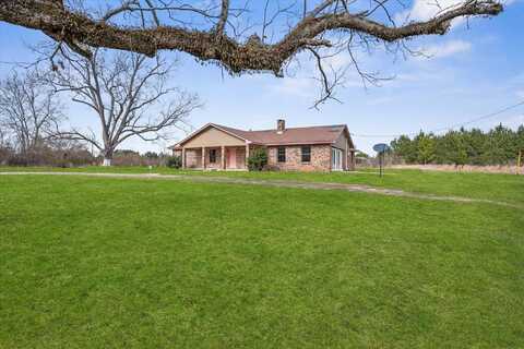 320 R Thompson Rd., Lumberton, MS 39455