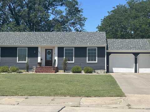 2727 Willow, Hays, KS 67601