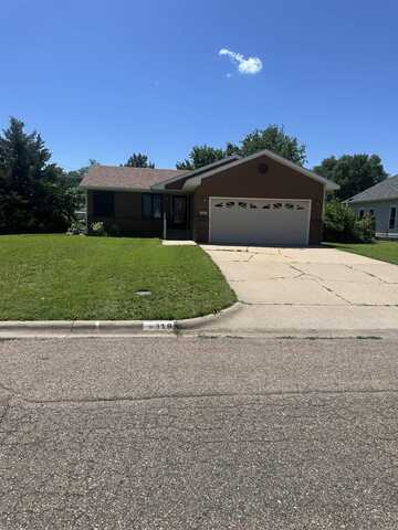 319 W 13th, Larned, KS 67550
