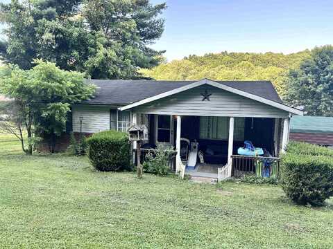 144 Old Farm Lane, Wayne, WV 25570