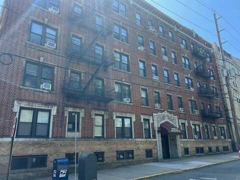301 79TH ST, North Bergen, NJ 07047