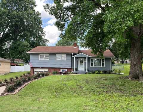 2118 N 33rd Street, Saint Joseph, MO 64506