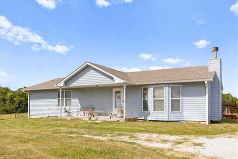 2185 Iowa Road, Ottawa, KS 66067