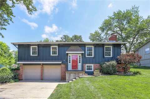 6735 NW Hilldale Drive, Kansas City, MO 64151