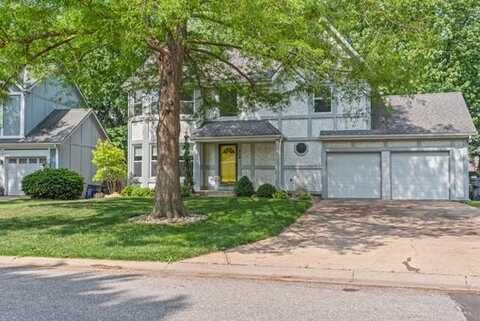 709 N Sunset Street, Olathe, KS 66061