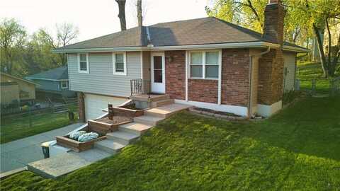 5810 NE 43rd Terrace, Kansas City, MO 64117