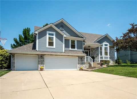 303 Shoreview Drive, Raymore, MO 64083