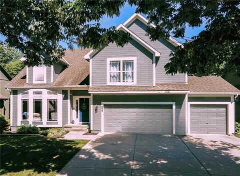 668 N Diane Drive, Olathe, KS 66061