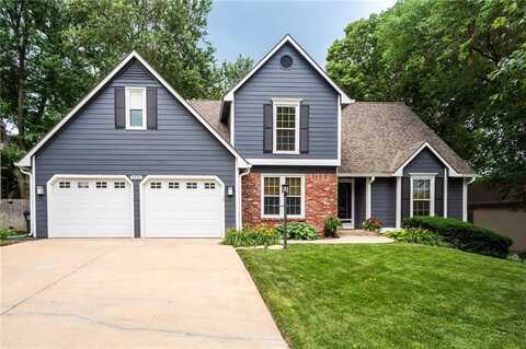 4721 Broadway Drive, Lawrence, KS 66049