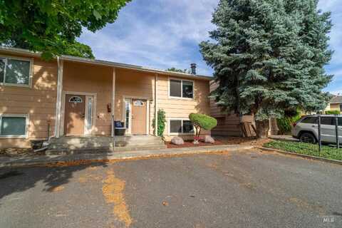 3129 1/2 8th Street C, Lewiston, ID 83501