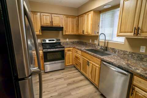 3129 1/2 8th Street C, Lewiston, ID 83501