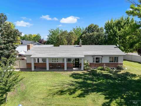 6148 S Roaring River Ave, Boise, ID 83709