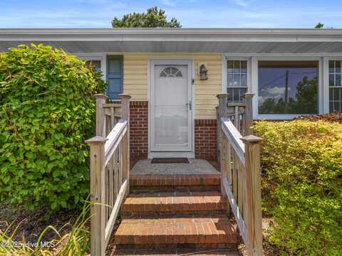 107 Tower Drive, Jacksonville, NC 28546
