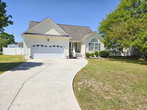 409 Moss Springs Drive, Peletier, NC 28584