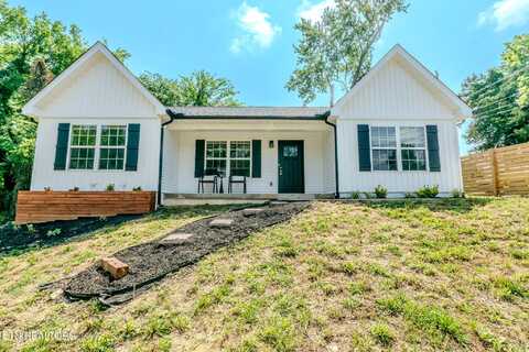 229 Edgewood Ave, Clinton, TN 37716
