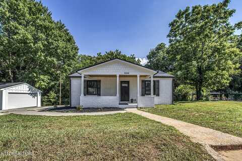 1203 W Morris St, Sweetwater, TN 37874