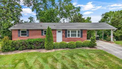 9329 N Ruggles Ferry Pike, Strawberry Plains, TN 37871