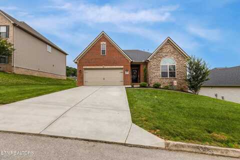 2043 Wooded Mountain Lane, Knoxville, TN 37922